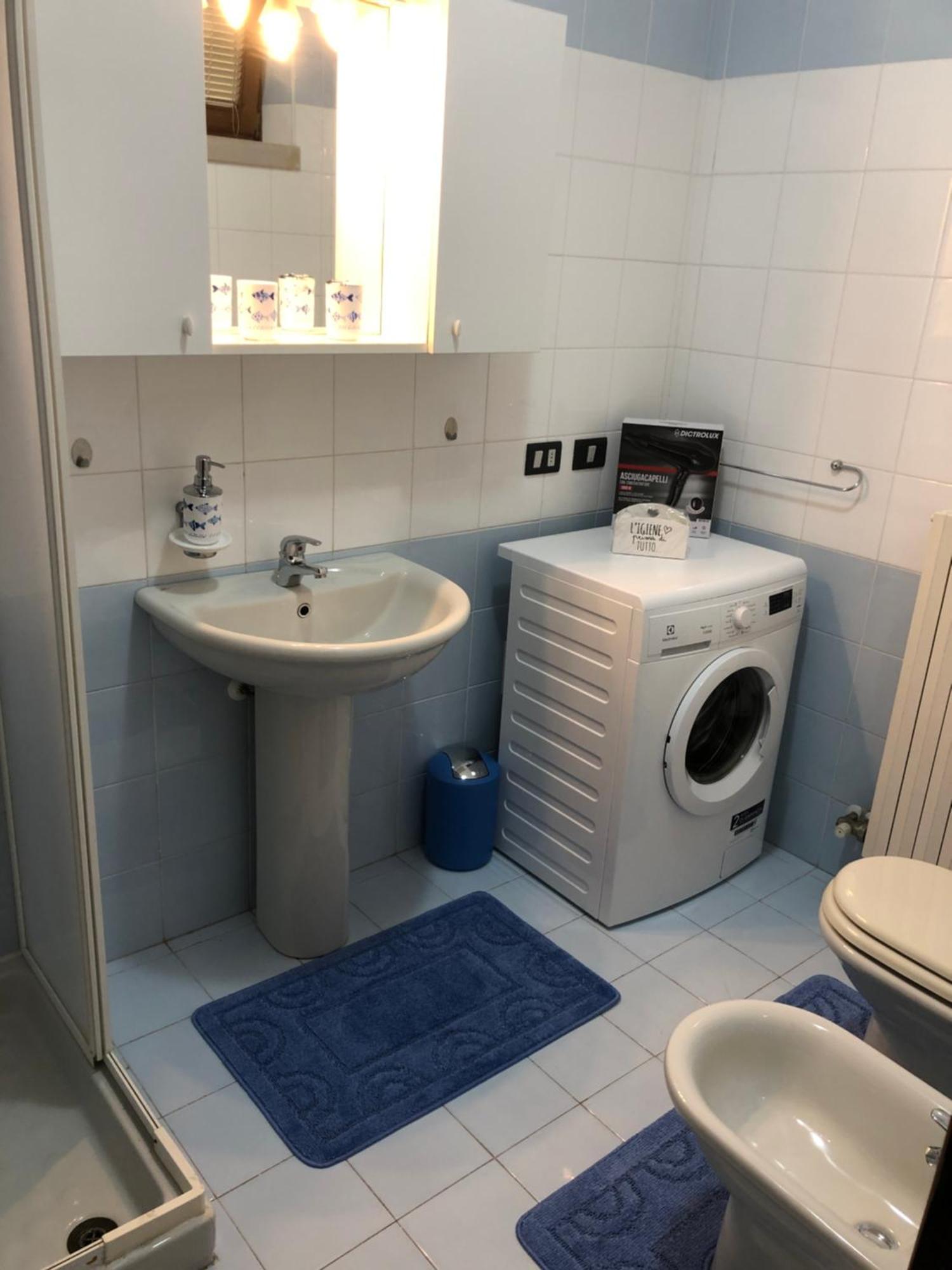 شقة Casa Lorenzo ديسينسانو ديل غاردا المظهر الخارجي الصورة